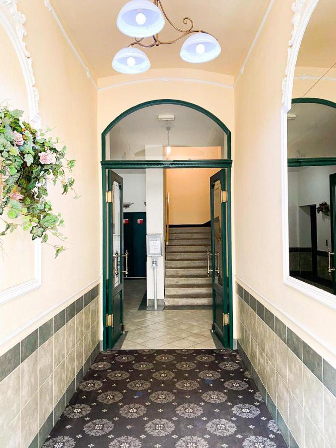 Apartma Marie 1880 Карловы Вары Экстерьер фото